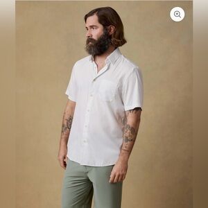 Faherty Short-Sleeve Movement™ Monterey Shirt - Mist Sunburst(Large)